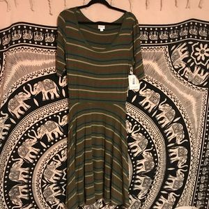 LuLaRoe Nicole Dress